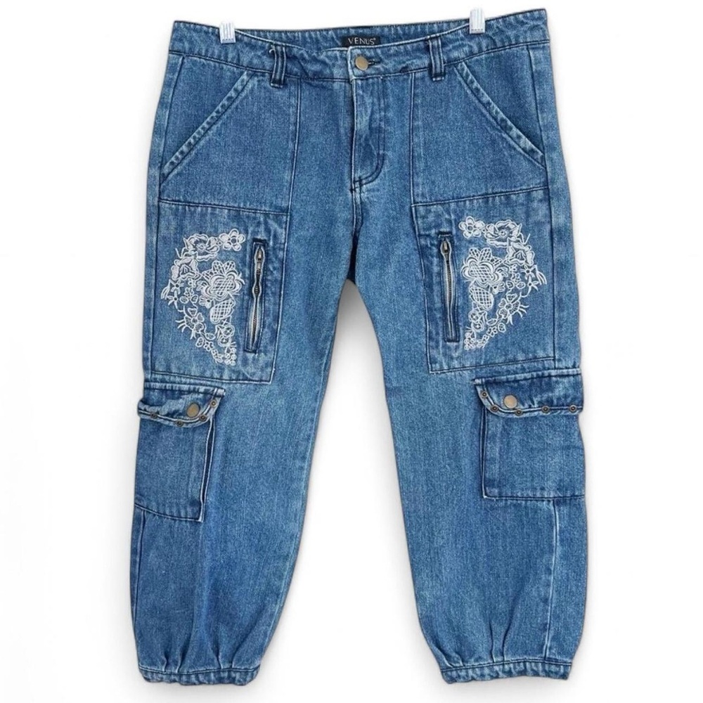 Venus Cargo Crop Capri Embroidery Jeans